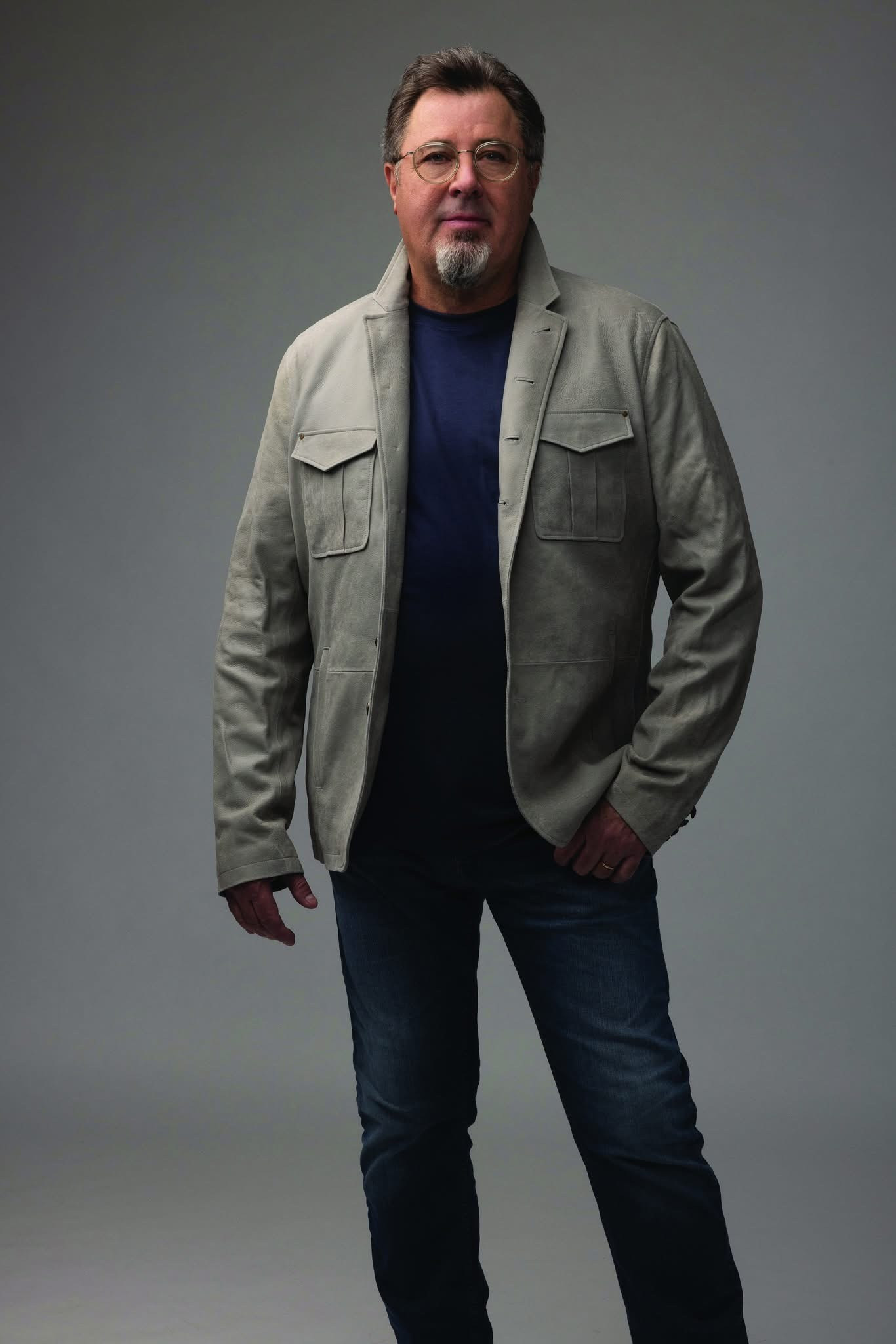 Vince Gill Profile Picture