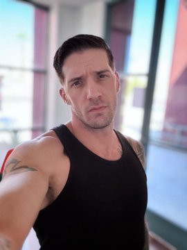 TY Roderick Profile Picture